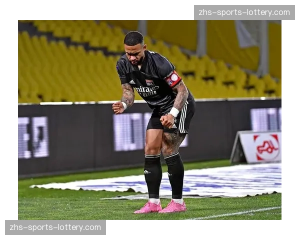 官方:南特中场穆图萨米因膝伤赛季报销 官方:南特中场穆图萨米因膝伤赛季报销